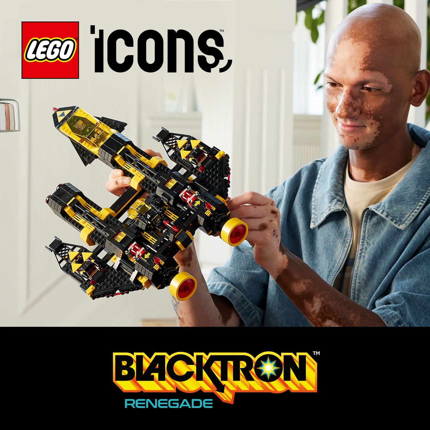 LEGO 10355 The Blacktron Renegade