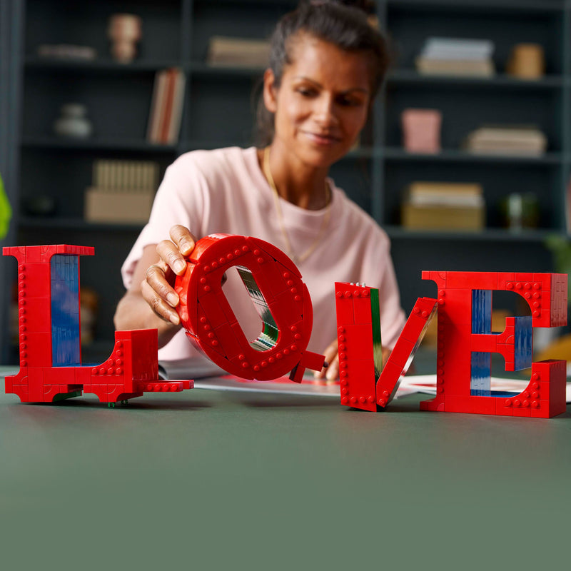 LEGO LOVE Sign 31214 Art