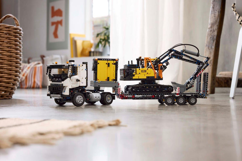 LEGO Volvo FMX truck & EC230 elektrische graafmachine 42175 Technic LEGO TECHNIC @ 2TTOYS | Official LEGO shop😊🥰 LEGO €. 152.99