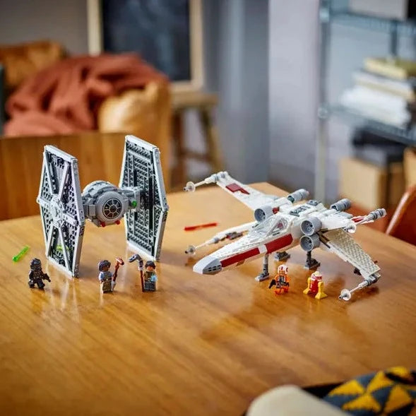 LEGO TIE Fighter en X-wing Mash Up 75393 StarWars