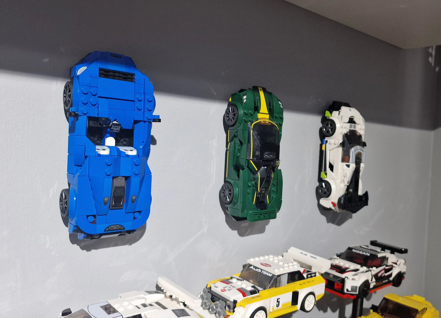 Ophang systeem voor LEGO Speedchampions 8 studs