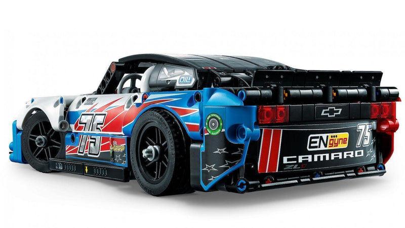 LEGO NASCAR® Next Gen Chevrolet Camaro ZL1 Racer 42153 Technic LEGO TECHNIC @ 2TTOYS LEGO €. 42.48