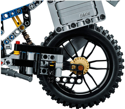 LEGO BMW R1200 GS Adventure Motorcycle 42063 technic LEGO TECHNIC @ 2TTOYS LEGO €. 79.99