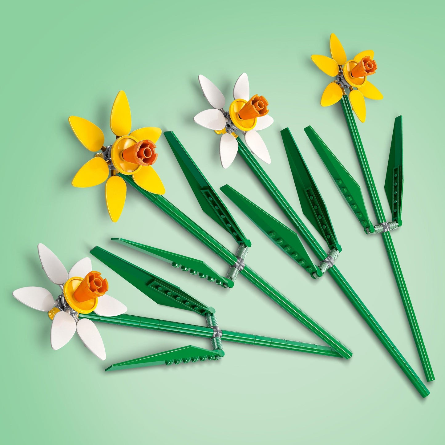 LEGO Daffodils 40747 Creator LEGO CREATOR @ 2TTOYS LEGO €. 11.24