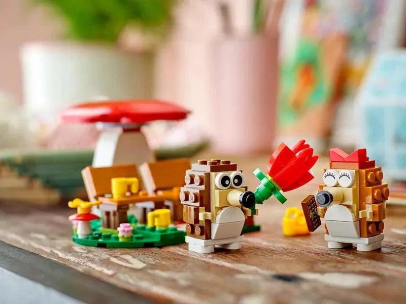 LEGO Hedgehog Picnic Date 40711 Creator @ 2TTOYS 2TTOYS €. 12.49