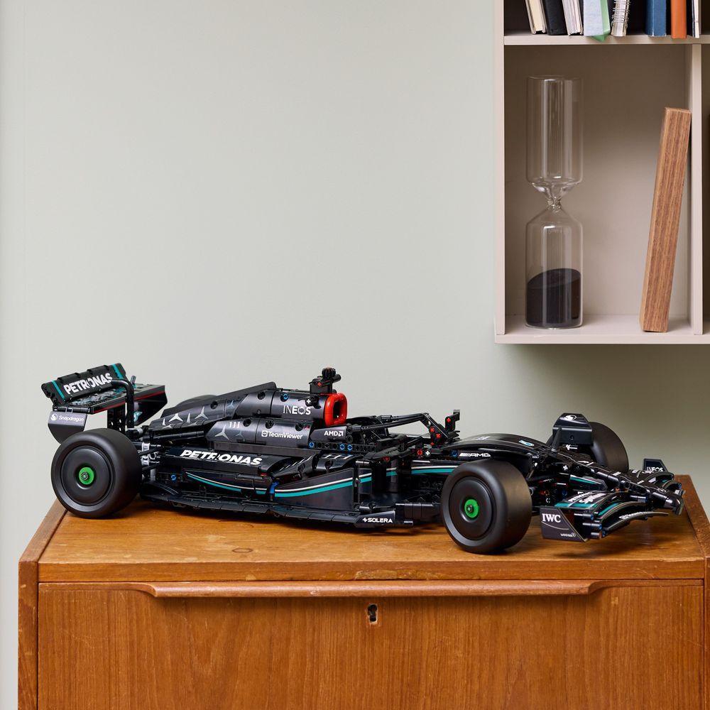 LEGO Mercedes-AMG F1 car W14 E Performance 42171 Technic LEGO TECHNIC @ 2TTOYS LEGO €. 219.99