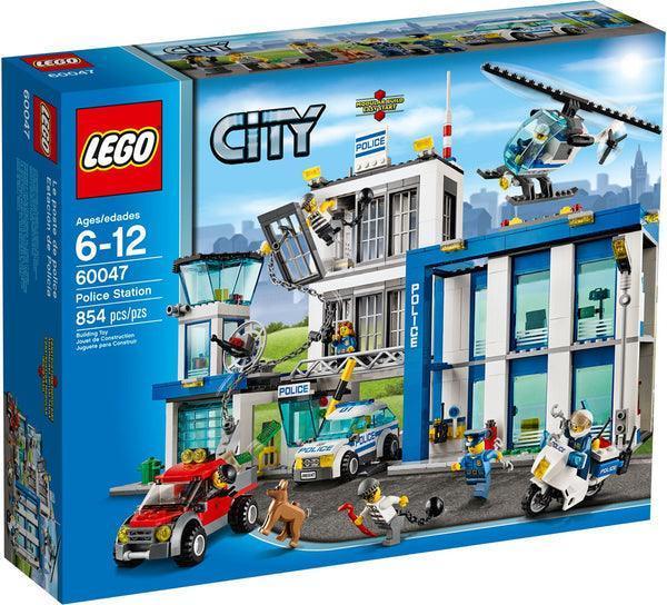 LEGO Police Station 60047 City LEGO CITY @ 2TTOYS LEGO €. 79.99