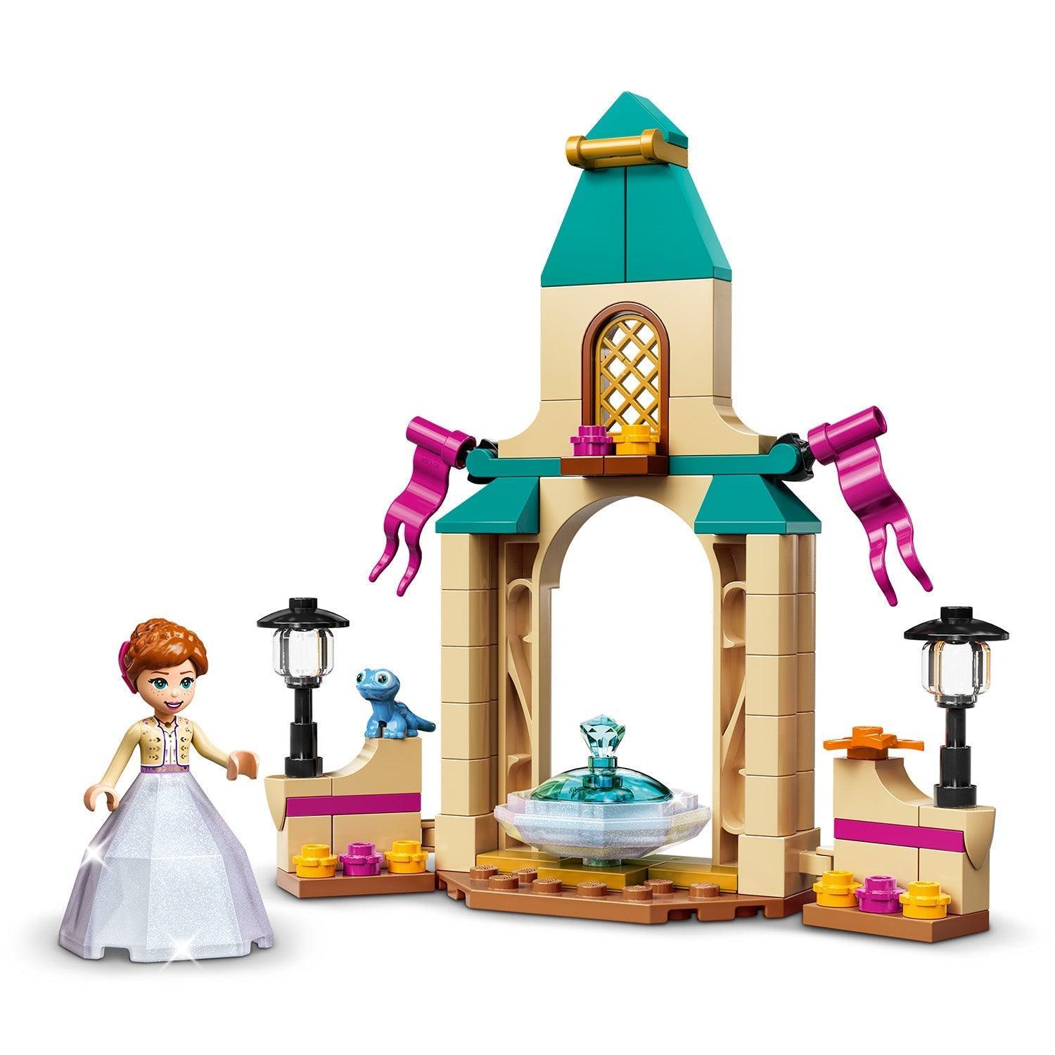 LEGO Anna's Castle Courtyard 43198 Disney LEGO DISNEY FROZEN @ 2TTOYS LEGO €. 9.99