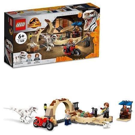 LEGO Atrociraptor Dinosaur: Bike Chase 76945 Jurassic World LEGO JURASSIC WORLD @ 2TTOYS LEGO €. 16.98
