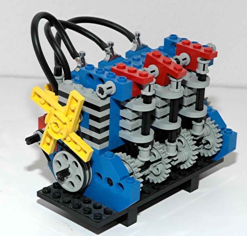 LEGO Auto Engines 858 TECHNIC LEGO TECHNIC @ 2TTOYS | Official LEGO shop😊🥰 LEGO €. 39.99