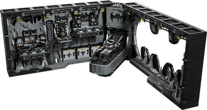 LEGO Batcave™ – shadowbox 76252 Superheroes LEGO BATMAN @ 2TTOYS LEGO €. 399.99