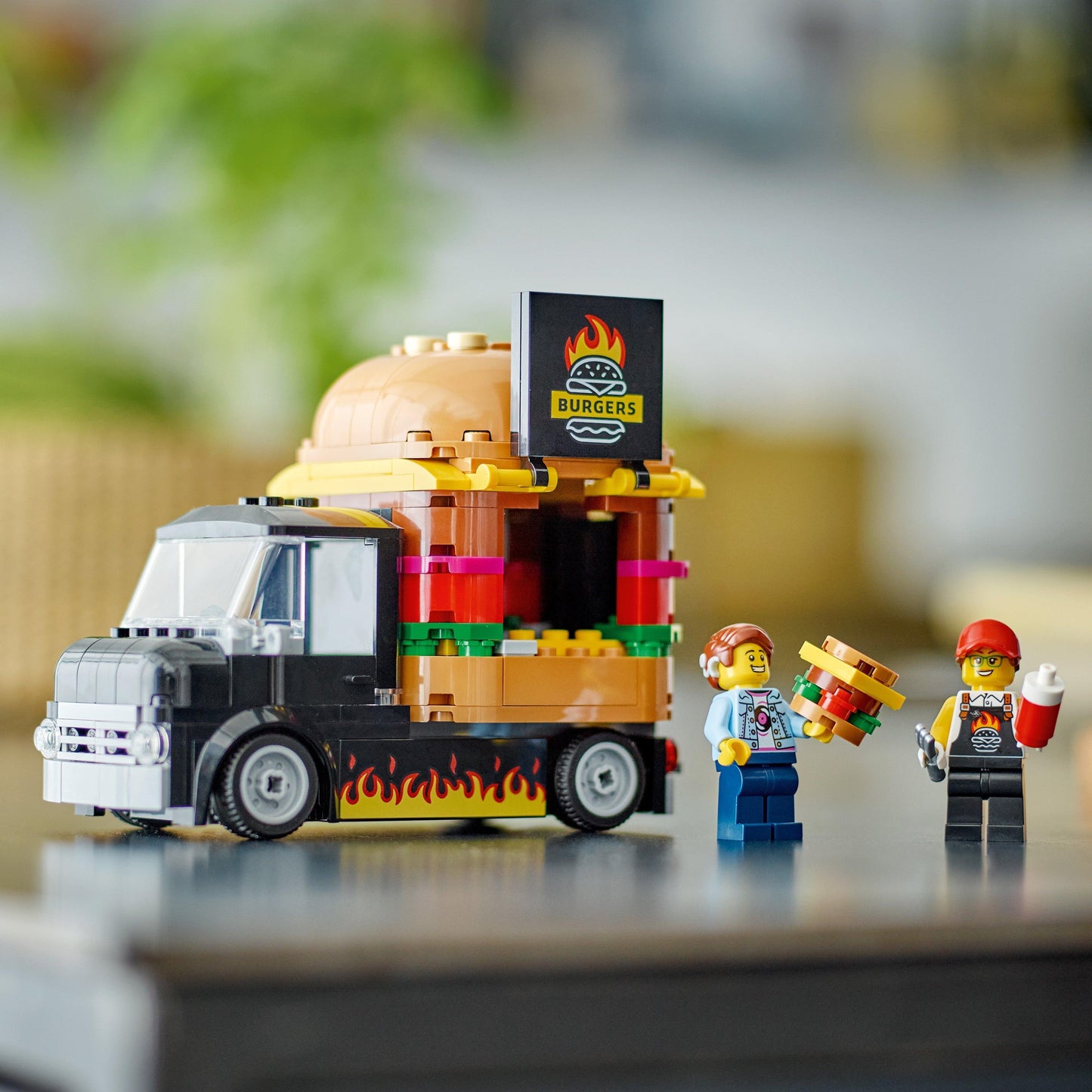 LEGO Burger Van 60404 City LEGO CITY @ 2TTOYS | Official LEGO shop😊🥰 LEGO €. 19.99