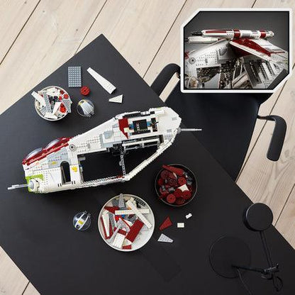 LEGO Iconic Republic Gunship 75309 StarWars & Ideas LEGO STARWARS @ 2TTOYS LEGO €. 399.99