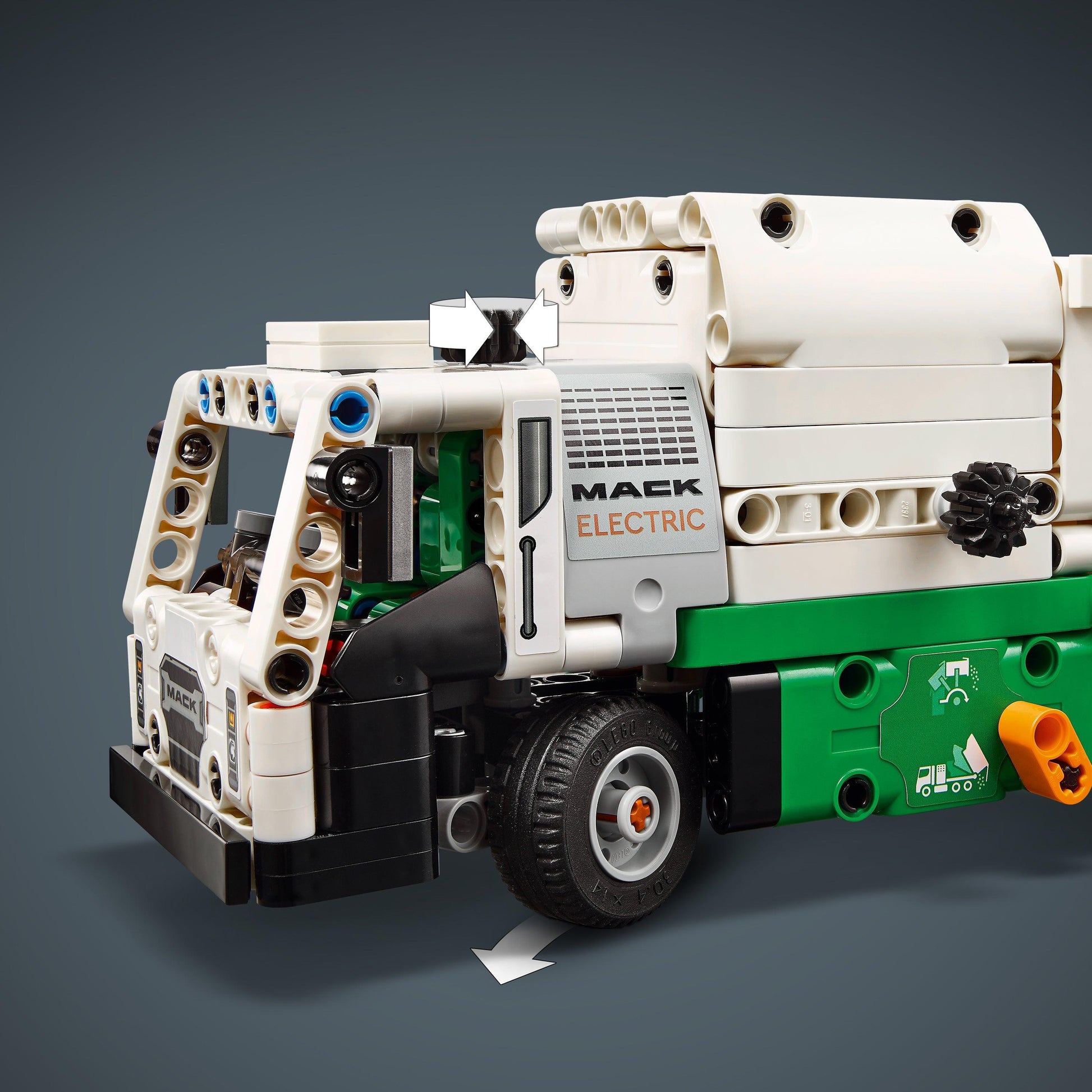 LEGO Mack LR Electric Garbage Truck 42167 Technic LEGO TECHNIC @ 2TTOYS LEGO €. 34.99