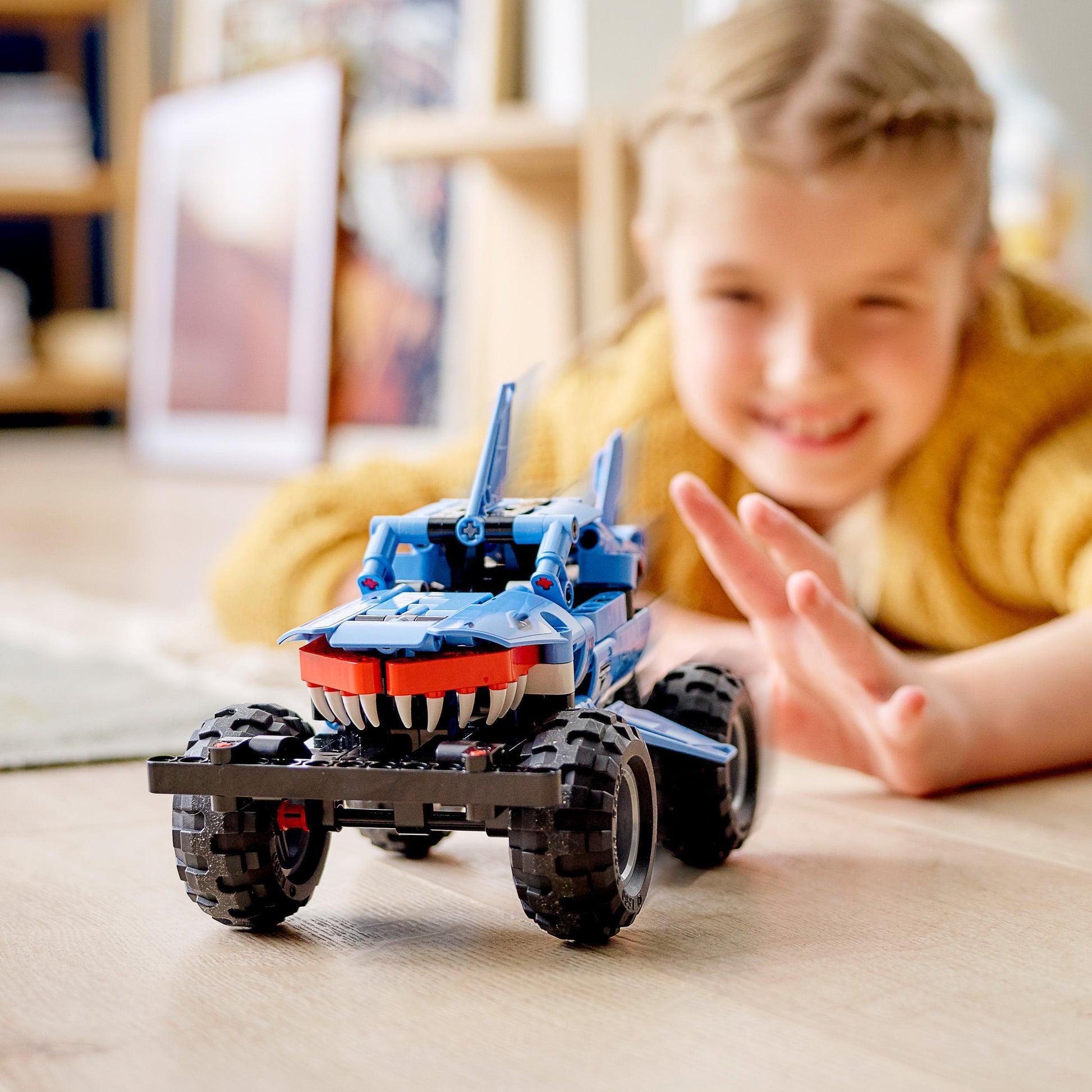 LEGO Megalodon Monster truck Jam Blue 42134 Technic LEGO TECHNIC @ 2TTOYS LEGO €. 16.99