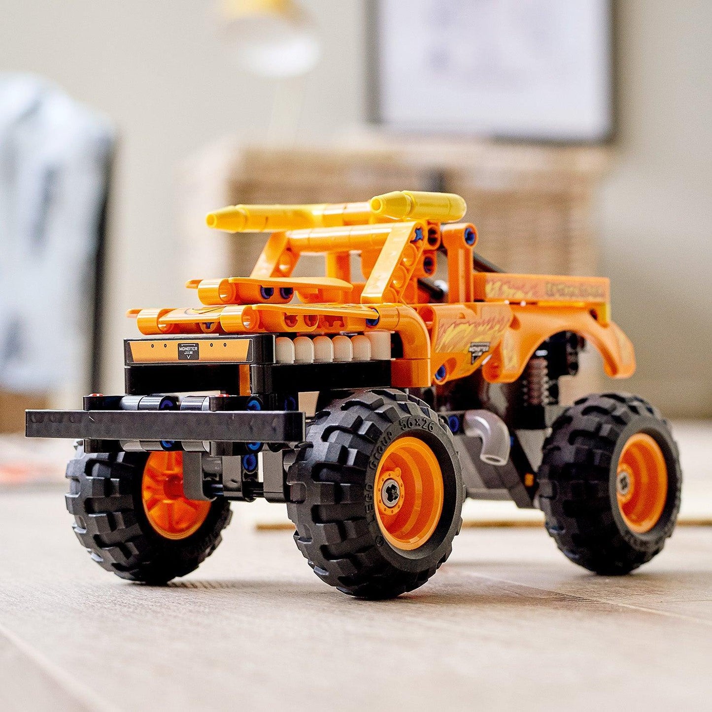 LEGO Monster Jam Truck El Toro Loco Orange 42135 Technic LEGO TECHNIC @ 2TTOYS LEGO €. 16.99