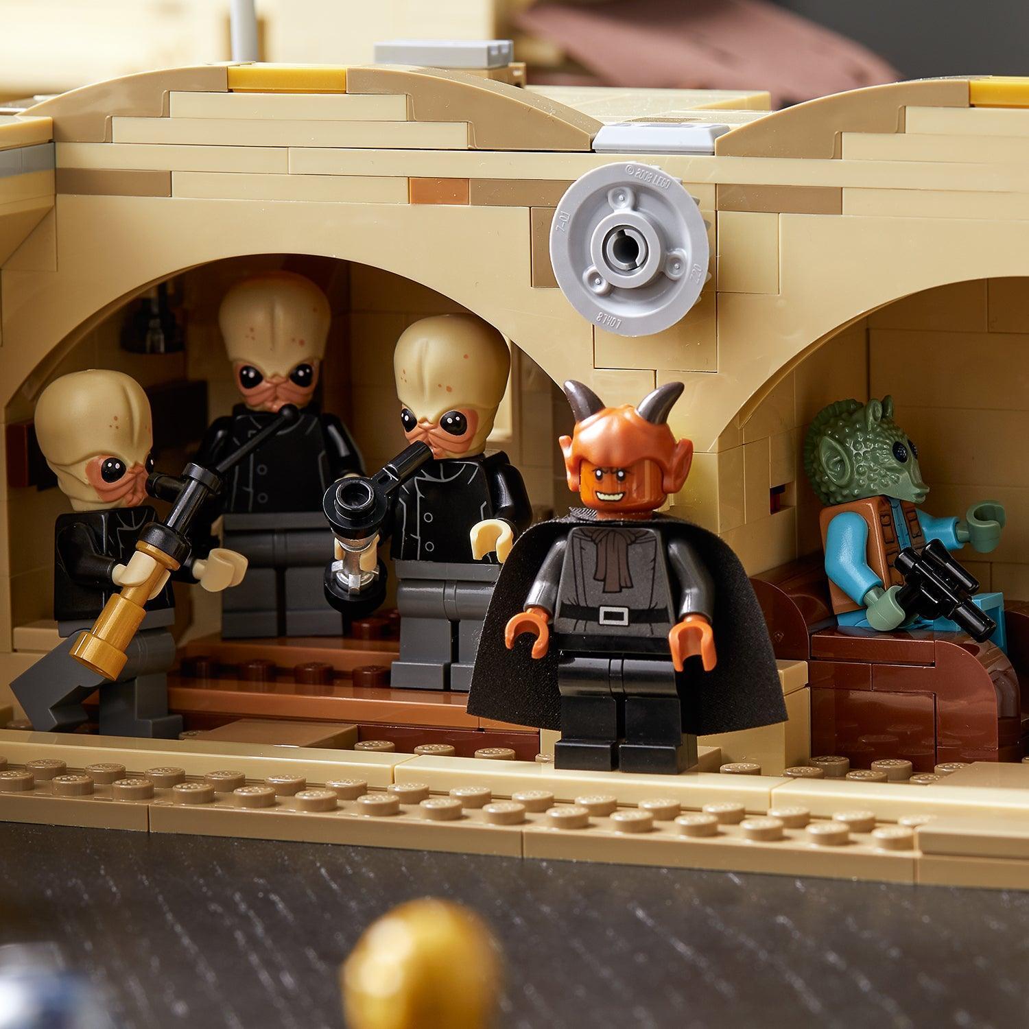 LEGO Mos Eisley Cantina 75290 StarWars LEGO STARWARS @ 2TTOYS | Official LEGO shop😊🥰 LEGO €. 399.99