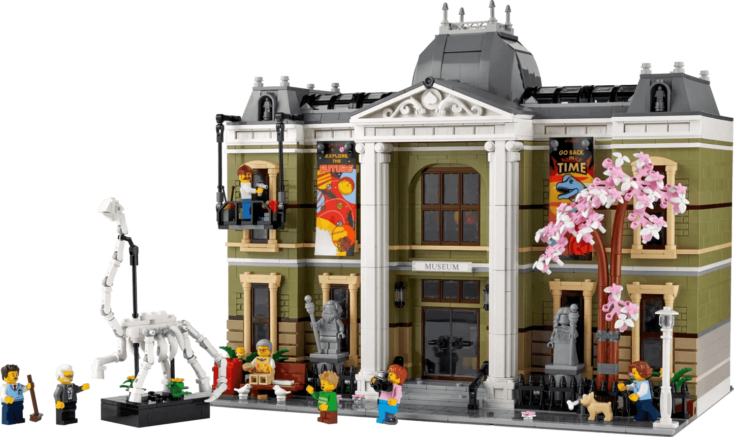 LEGO Natural History Museum 10326 Icons LEGO ICONS @ 2TTOYS LEGO €. 304.99