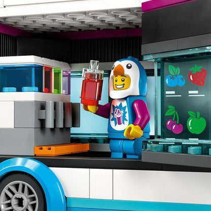 LEGO Penguin Slushy Van 60384 City LEGO CITY @ 2TTOYS LEGO €. 19.99