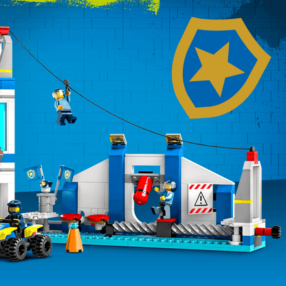 LEGO Police Training Academy 60372 City LEGO CITY @ 2TTOYS LEGO €. 75.99