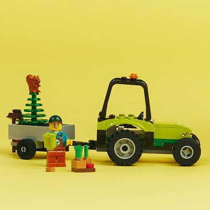 LEGO Strong Park Tractor 60390 City LEGO CITY @ 2TTOYS LEGO €. 8.48