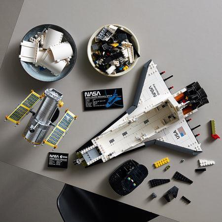 LEGO The Space Shuttle Discovery 10283 Creator Expert LEGO CREATOR EXPERT @ 2TTOYS LEGO €. 199.99