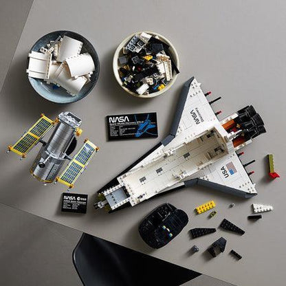 LEGO The Space Shuttle Discovery 10283 Creator Expert LEGO CREATOR EXPERT @ 2TTOYS | Official LEGO shop😊🥰 LEGO €. 199.99