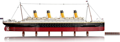 LEGO The Titanic 10294 Creator Expert LEGO CREATOR EXPERT @ 2TTOYS LEGO €. 699.99