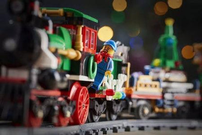 LEGO Winter Holiday Train 10254 Creator Expert LEGO CREATOR EXPERT @ 2TTOYS LEGO €. 274.99